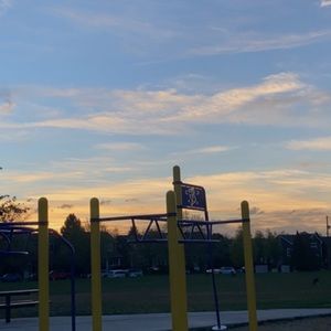 Meet your Posher, Adaya